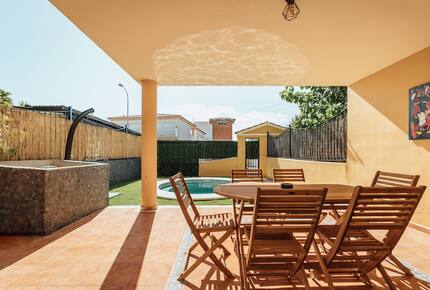 Coastal Duplex with Plunge Pool and Sea Views - Moncofa, Spain
