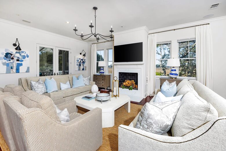 4335 7th Street- Coastal St. Simons Escape Near East Beach - St. Simons Island, Ga, Georgia