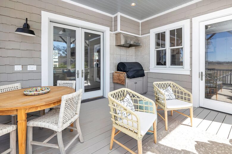 4335 7th Street- Coastal St. Simons Escape Near East Beach - St. Simons Island, Ga, Georgia