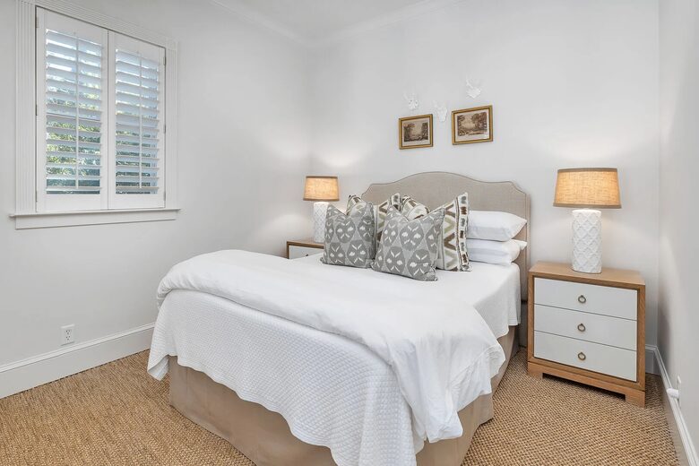 4335 7th Street- Coastal St. Simons Escape Near East Beach - St. Simons Island, Ga, Georgia