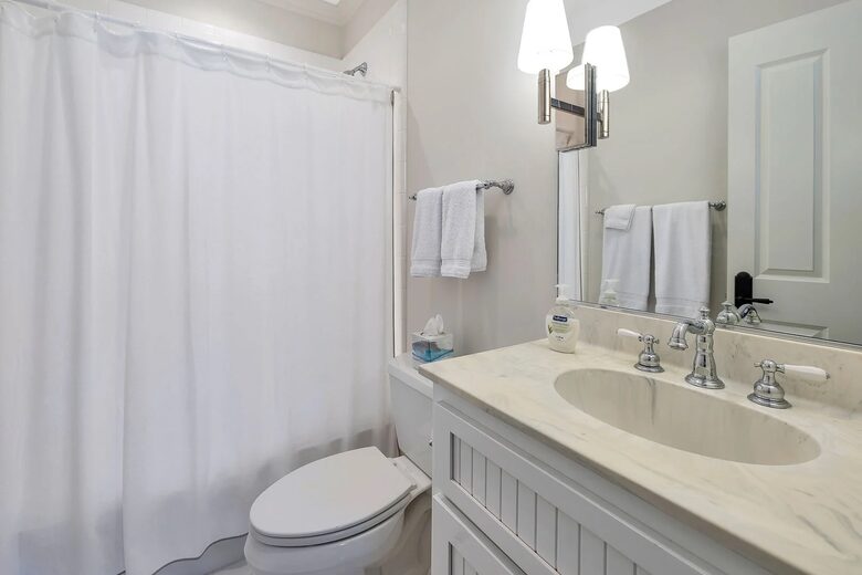4335 7th Street- Coastal St. Simons Escape Near East Beach - St. Simons Island, Ga, Georgia