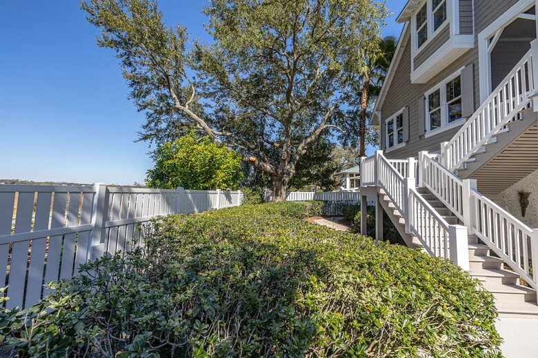 4335 7th Street- Coastal St. Simons Escape Near East Beach - St. Simons Island, Ga, Georgia