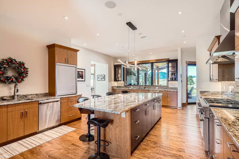 Contemporary Colorado Retreat Overlooking the Flatirons - Boulder, Colorado