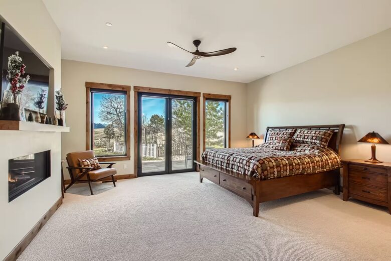 Contemporary Colorado Retreat Overlooking the Flatirons - Boulder, Colorado