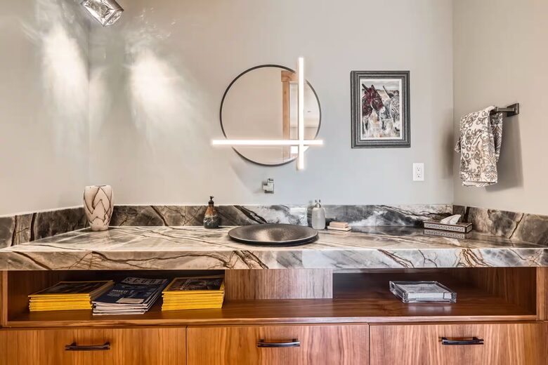 Contemporary Colorado Retreat Overlooking the Flatirons - Boulder, Colorado
