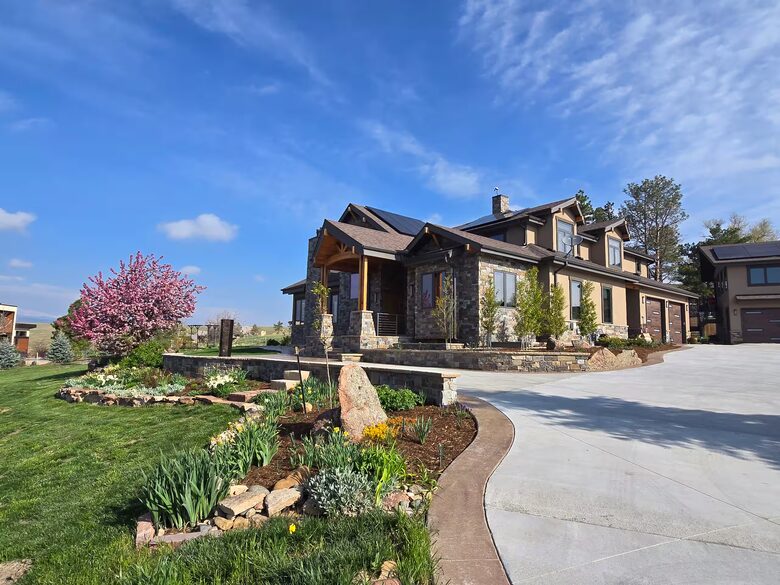 Contemporary Colorado Retreat Overlooking the Flatirons - Boulder, Colorado