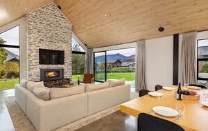 Luxuriöse Alpenvilla zwischen Wānaka und Queenstown – Wānaka, Neuseeland