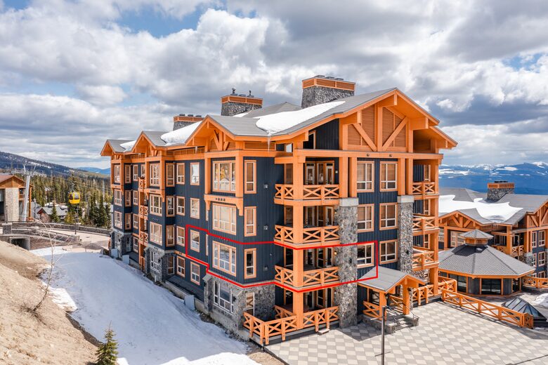Stonegate Resort Alpine Retreat - Kelowna, Canada