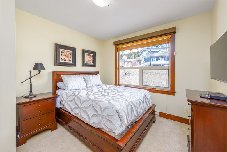 Stonegate Resort Alpine Retreat - Kelowna, Canada