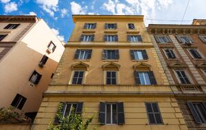 Panoramic Rooftop Residence - Rome, Italy