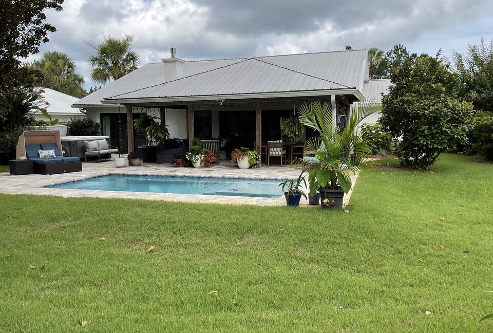 Peaceful West 30A Pool Retreat - Santa Rosa Beach, Florida