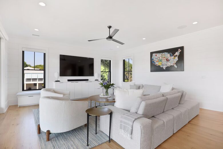 Lowcountry Designer Luxe | Elevator & Resort-Style Pool - Isle of Palms, South Carolina