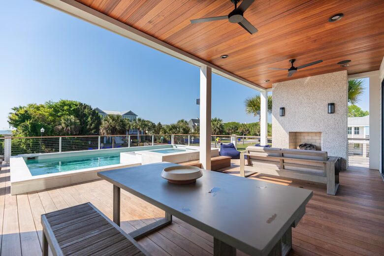 Lowcountry Designer Luxe | Elevator & Resort-Style Pool - Isle of Palms, South Carolina