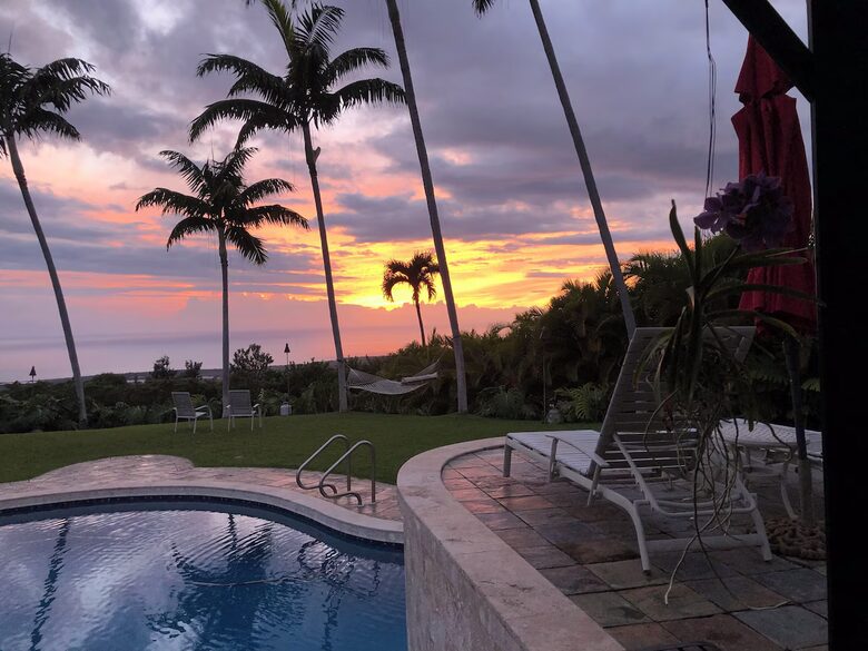Big Island Retreat with Panoramic Pacific Views & Sauna - Kailua Kona, Hawaii