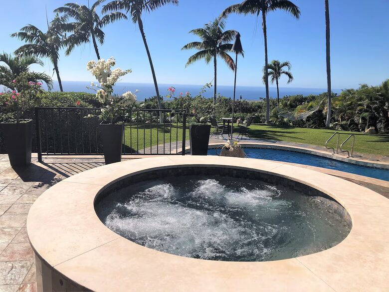 Big Island Retreat with Panoramic Pacific Views & Sauna - Kailua Kona, Hawaii