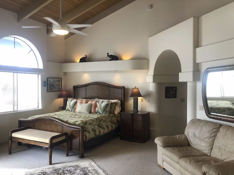Big Island Retreat with Panoramic Pacific Views & Sauna - Kailua Kona, Hawaii