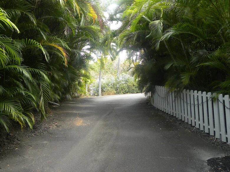 Big Island Retreat with Panoramic Pacific Views & Sauna - Kailua Kona, Hawaii