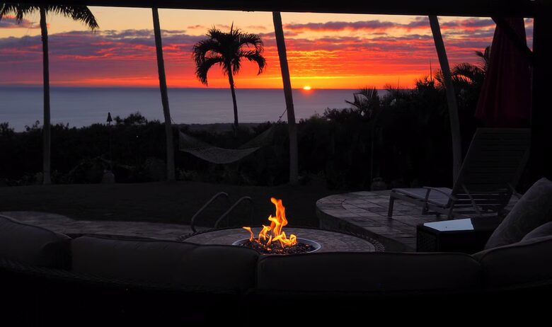 Big Island Retreat with Panoramic Pacific Views & Sauna - Kailua Kona, Hawaii