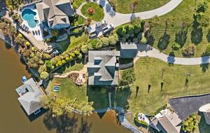 Acorn Landing Lakefront Retreat on Hyco Lake - Semora, North Carolina