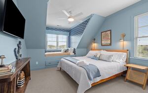 Acorn Landing Lakefront Retreat on Hyco Lake - Semora, North Carolina