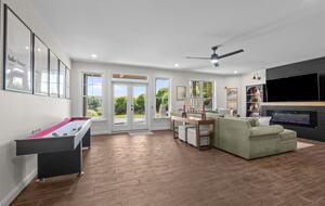 Acorn Landing Lakefront Retreat on Hyco Lake - Semora, North Carolina