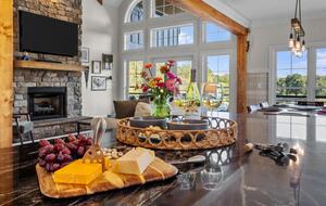 Acorn Landing Lakefront Retreat on Hyco Lake - Semora, North Carolina
