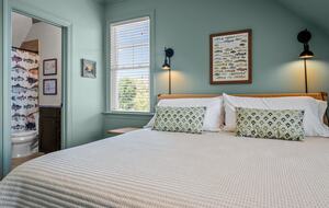 Acorn Landing Lakefront Retreat on Hyco Lake - Semora, North Carolina