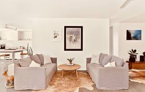 Luxury Beach House Near Belongil & Byron Town - Byron Bay, Australia