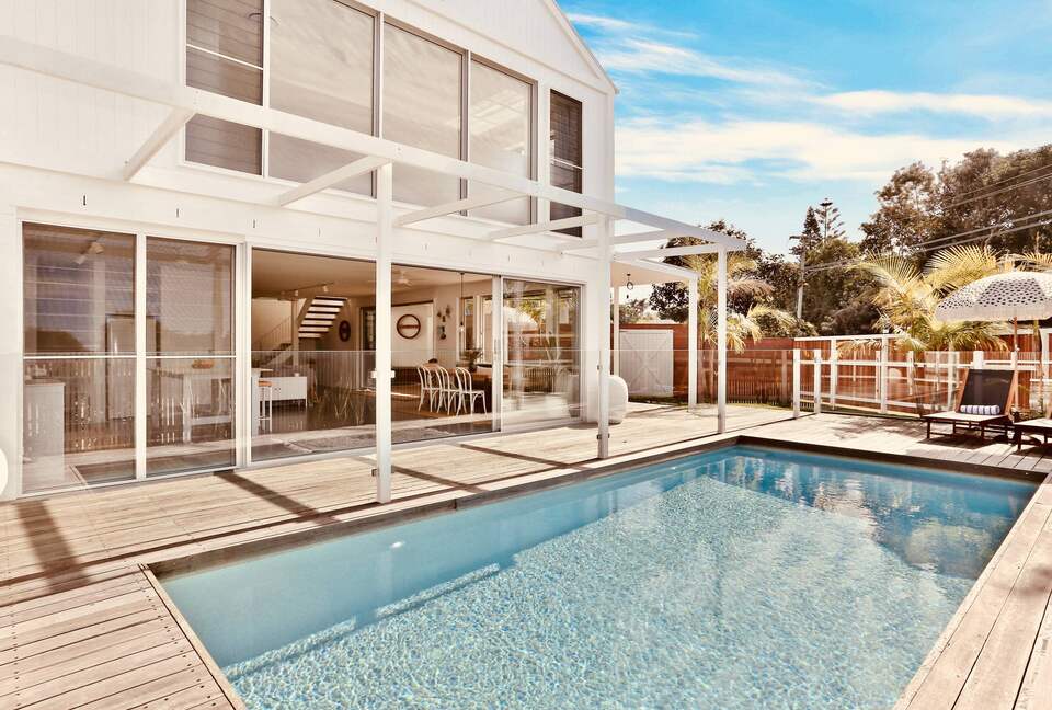 Luxury Beach House Near Belongil & Byron Town - Byron Bay, Australia