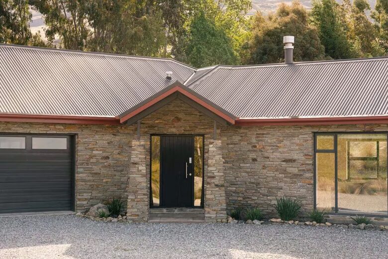 Luxury Alpine Villa Between Wānaka & Queenstown - Wānaka, New Zealand