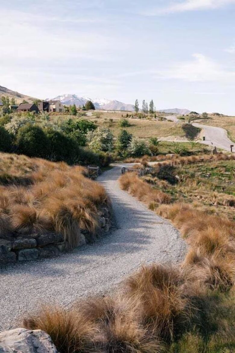 Luxury Alpine Villa Between Wānaka & Queenstown - Wānaka, New Zealand