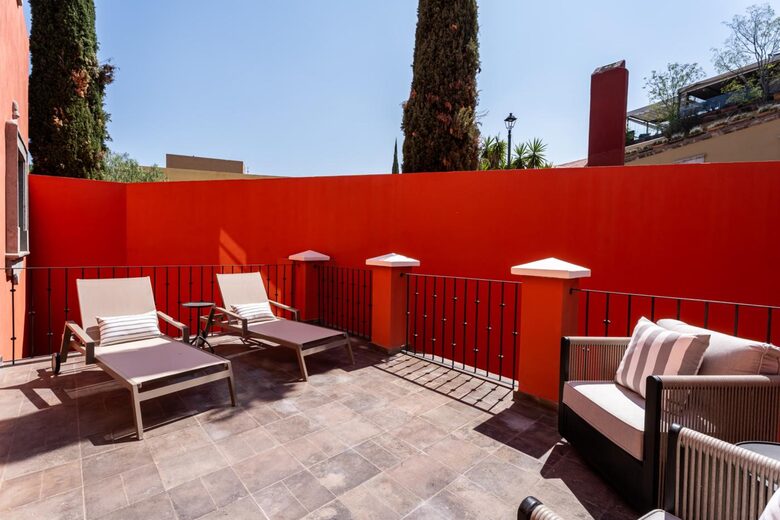 Luxury San Miguel Villa with Rooftop Terrace & Five-Star Access - San Miguel de Allende, Mexico