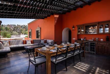 A Rooftop San Miguel Villa with Five-Star Access - San Miguel de Allende, Mexico