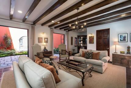 A Rooftop San Miguel Villa with Five-Star Access - San Miguel de Allende, Mexico