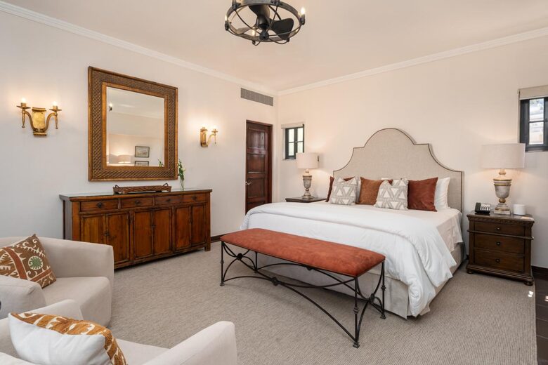 Luxury San Miguel Villa with Rooftop Terrace & Five-Star Access - San Miguel de Allende, Mexico