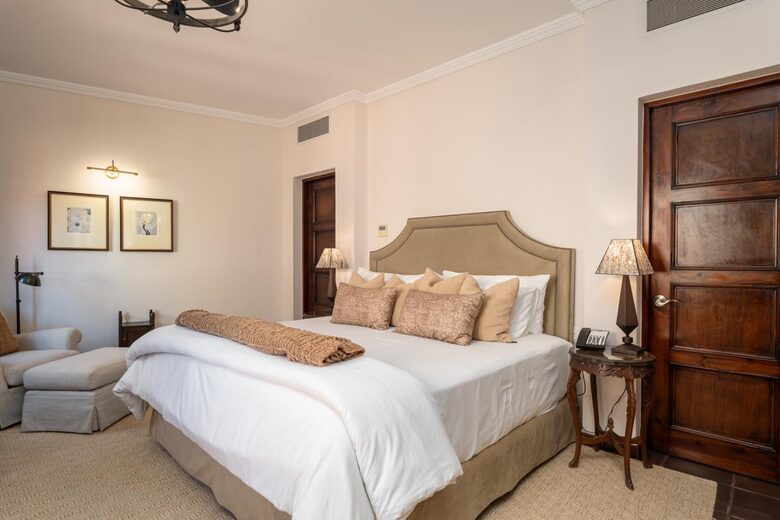 Luxury San Miguel Villa with Rooftop Terrace & Five-Star Access - San Miguel de Allende, Mexico