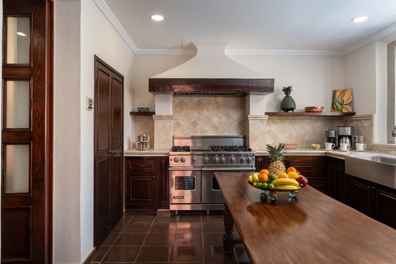 Luxury San Miguel Villa with Rooftop Terrace & Five-Star Access - San Miguel de Allende, Mexico