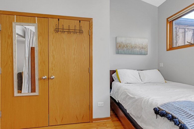 Wrigleyville City Retreat - Chicago, Illinois