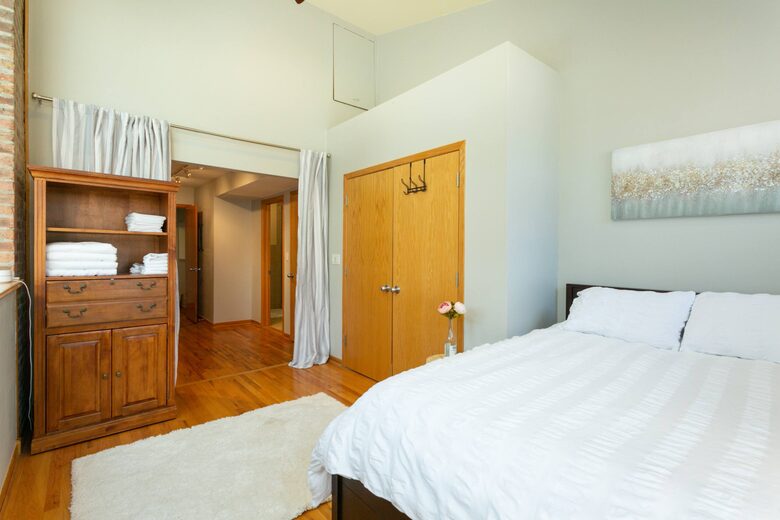 Wrigleyville City Retreat - Chicago, Illinois