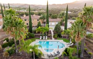 Tuscan Vineyard Villa with Private Pool & Equestrian Estate - Murrieta, California