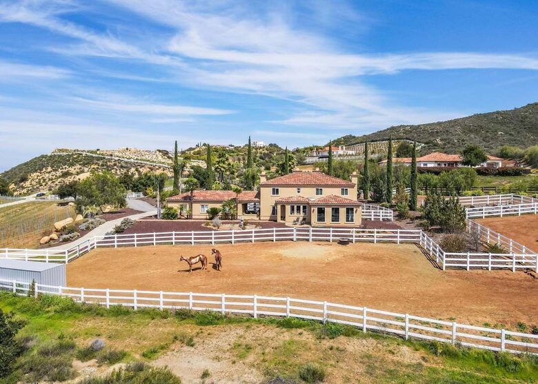 Tuscan Vineyard Villa with Private Pool & Equestrian Estate - Murrieta, California