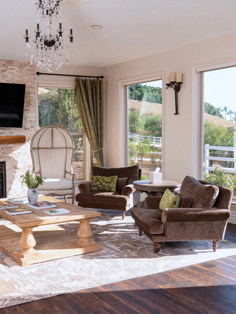 Tuscan Vineyard Villa with Private Pool & Equestrian Estate - Murrieta, California