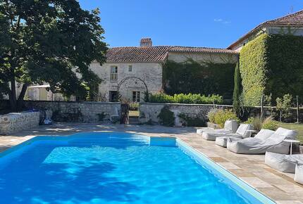 15th Century Residence with Six Hectares of Private Countryside - Gout Rossignol, France