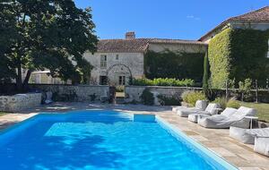 15th Century Residence with Six Hectares of Private Countryside - Gout Rossignol, France