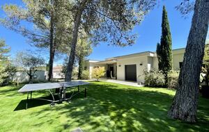 Prestigious contemporary villa with private spa and panoramic view - Saint-Gély-du-Fesc, France