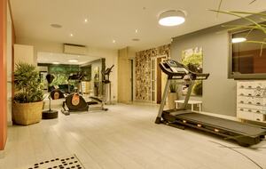 Prestigious contemporary villa with private spa and panoramic view - Saint-Gély-du-Fesc, France
