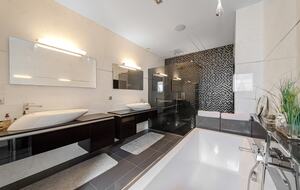 Prestigious contemporary villa with private spa and panoramic view - Saint-Gély-du-Fesc, France