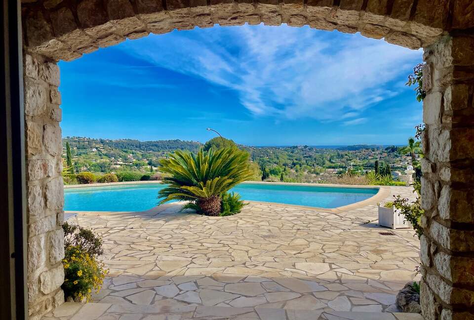 Villa Meribella with Sea and Village Views - La Colle-sur-Loup, France