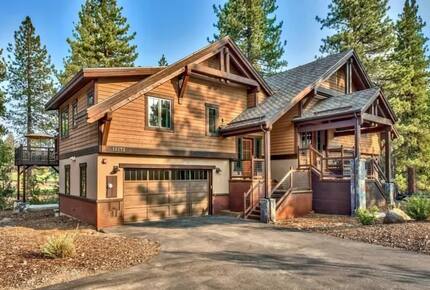 Sierra Pines Retreat | Spacious Mountain Getaway - Truckee, California