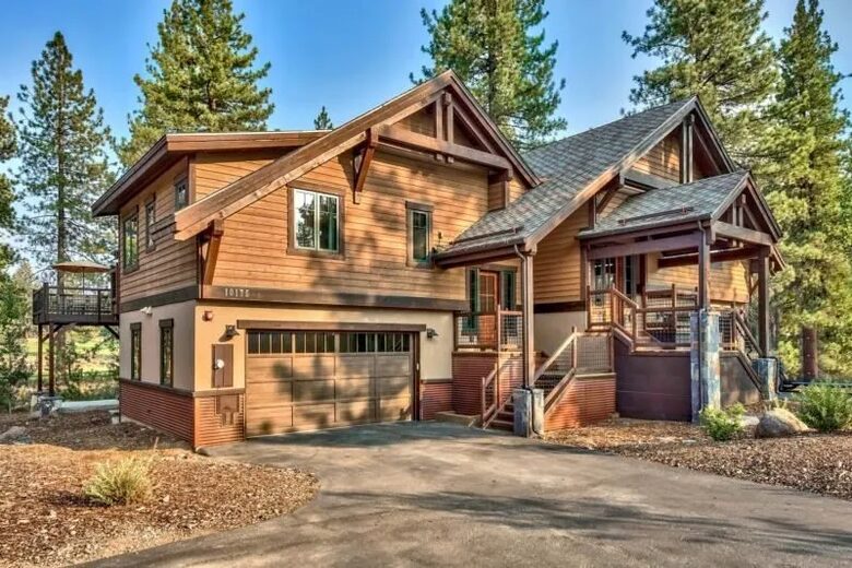 Sierra Pines Retreat | Spacious Mountain Getaway - Truckee, California